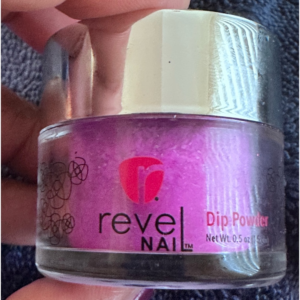 Revel Nail Captivate  DIP POWDER 0.5